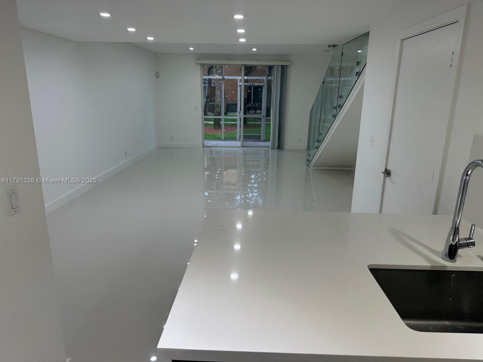 SECTORS 3 & 4 BOUNDARY PL - Residential