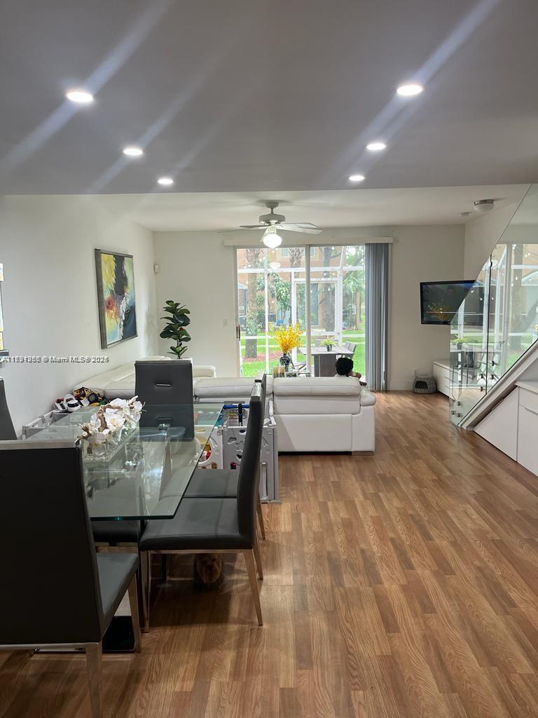 1380 CORONADO RD