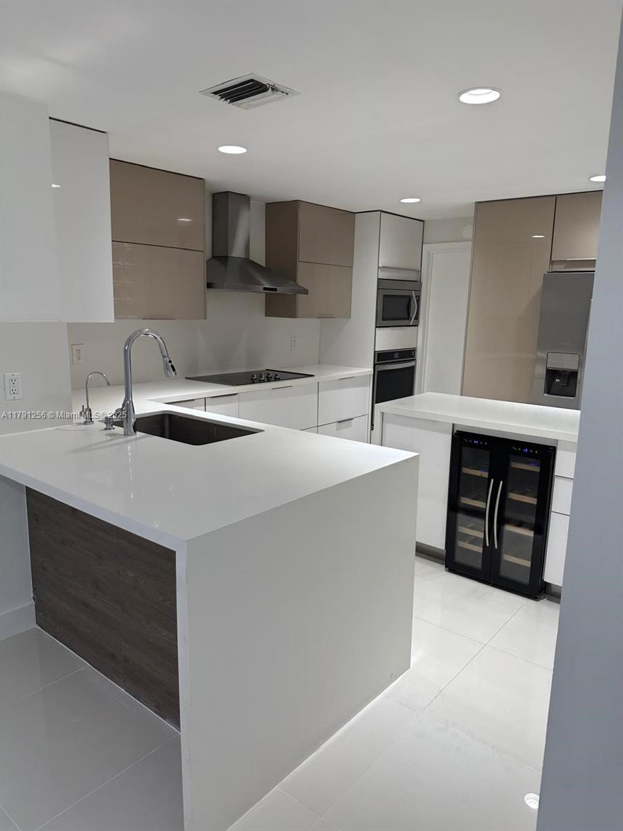 SECTORS 3 & 4 BOUNDARY PL - Residential