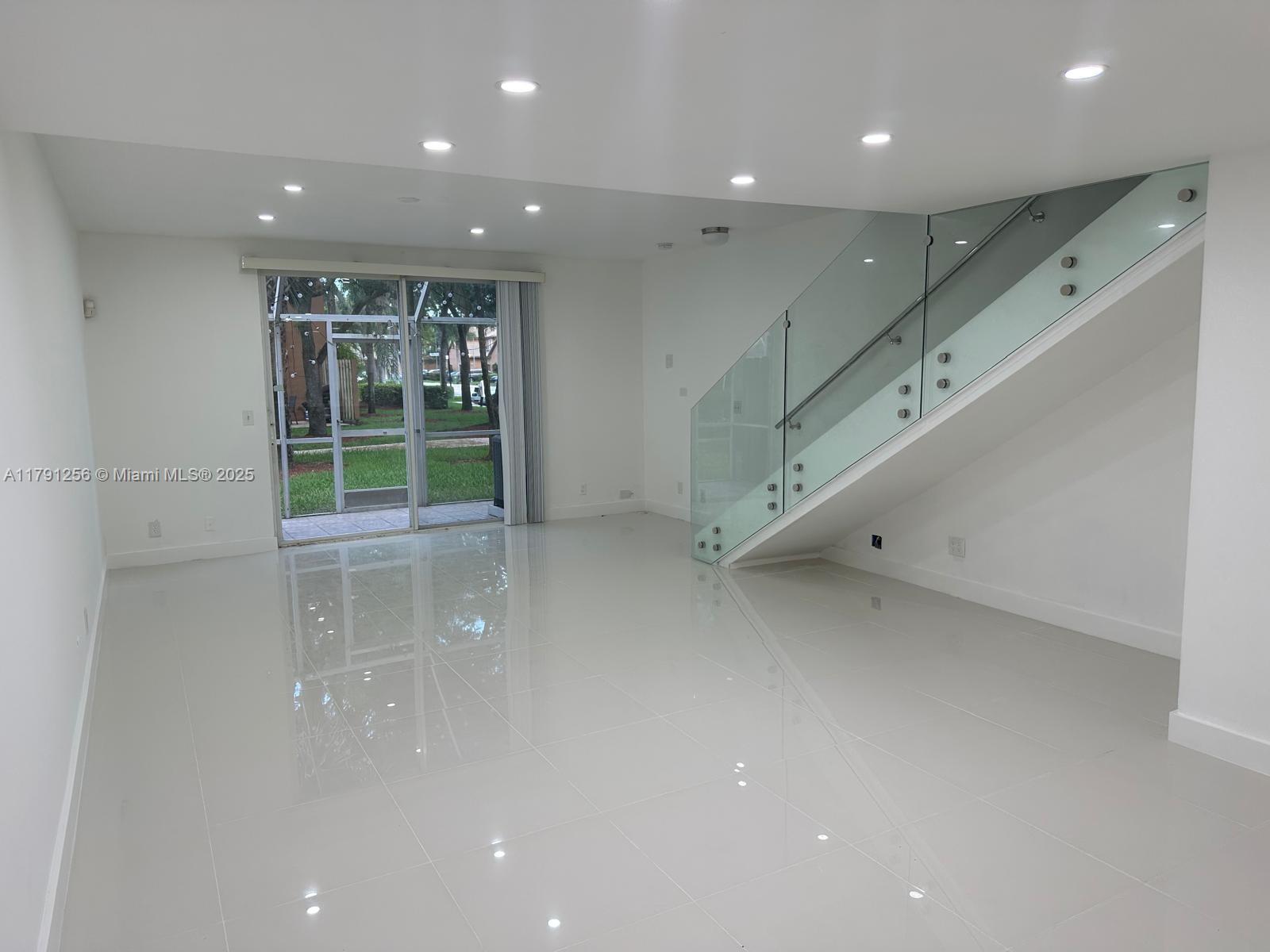 SECTORS 3 & 4 BOUNDARY PL - Residential