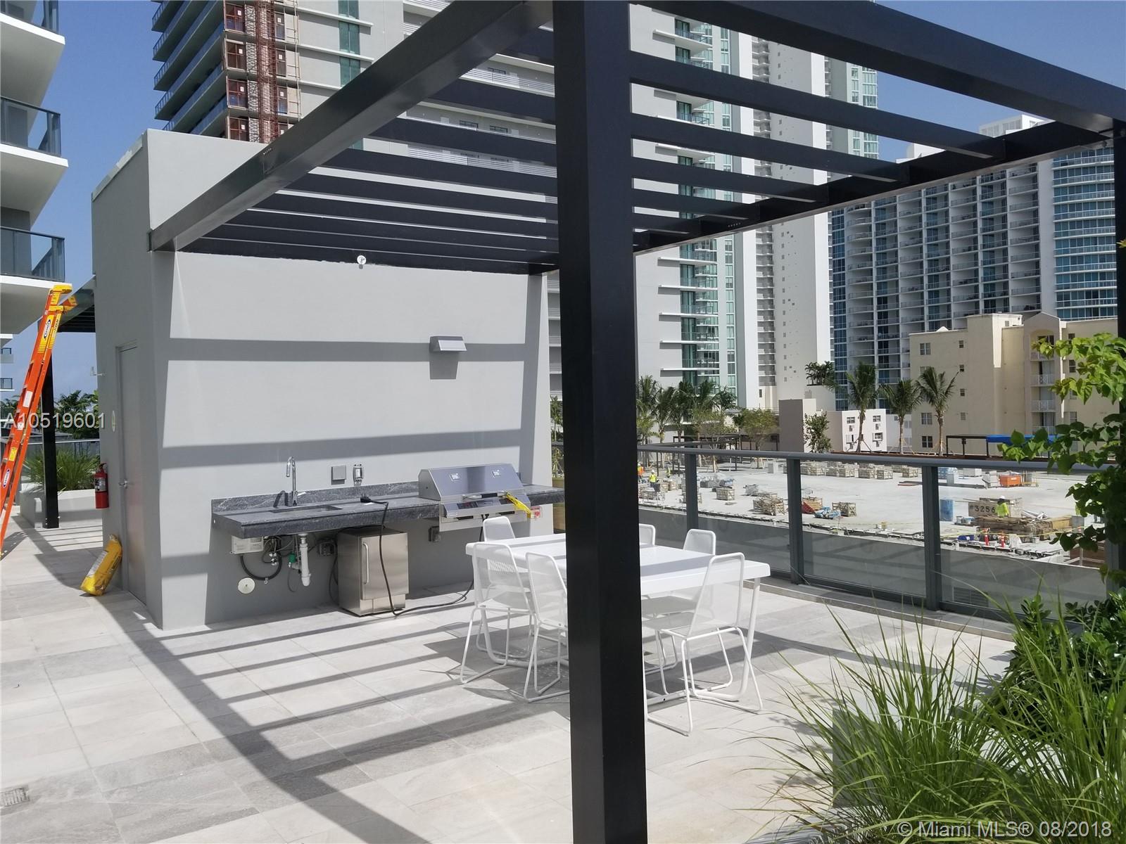 PARAISO BAYVIEWS CONDO - Residential Lease