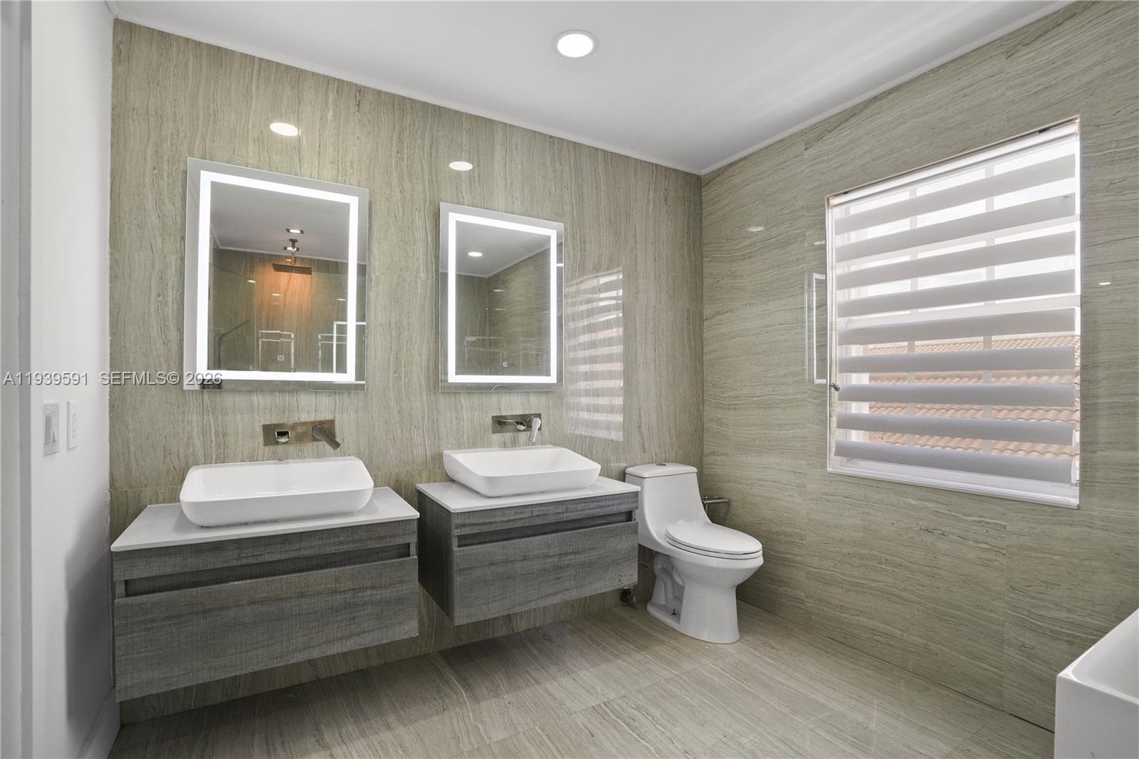 SUNSET HARBOUR SEC VI - Residential