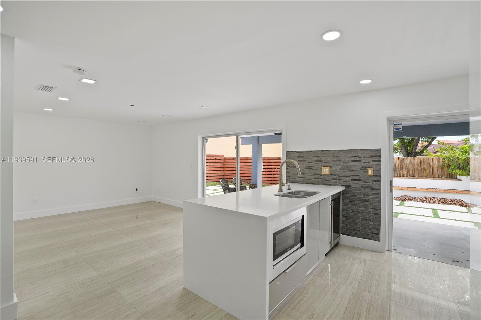 SUNSET HARBOUR SEC VI - Residential