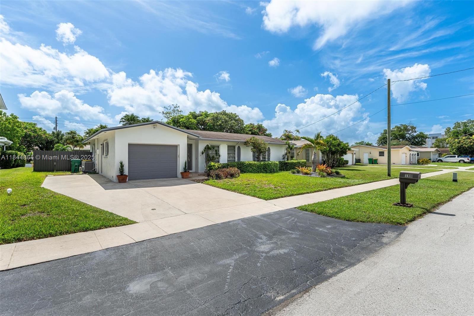 140 SW 126th Ave