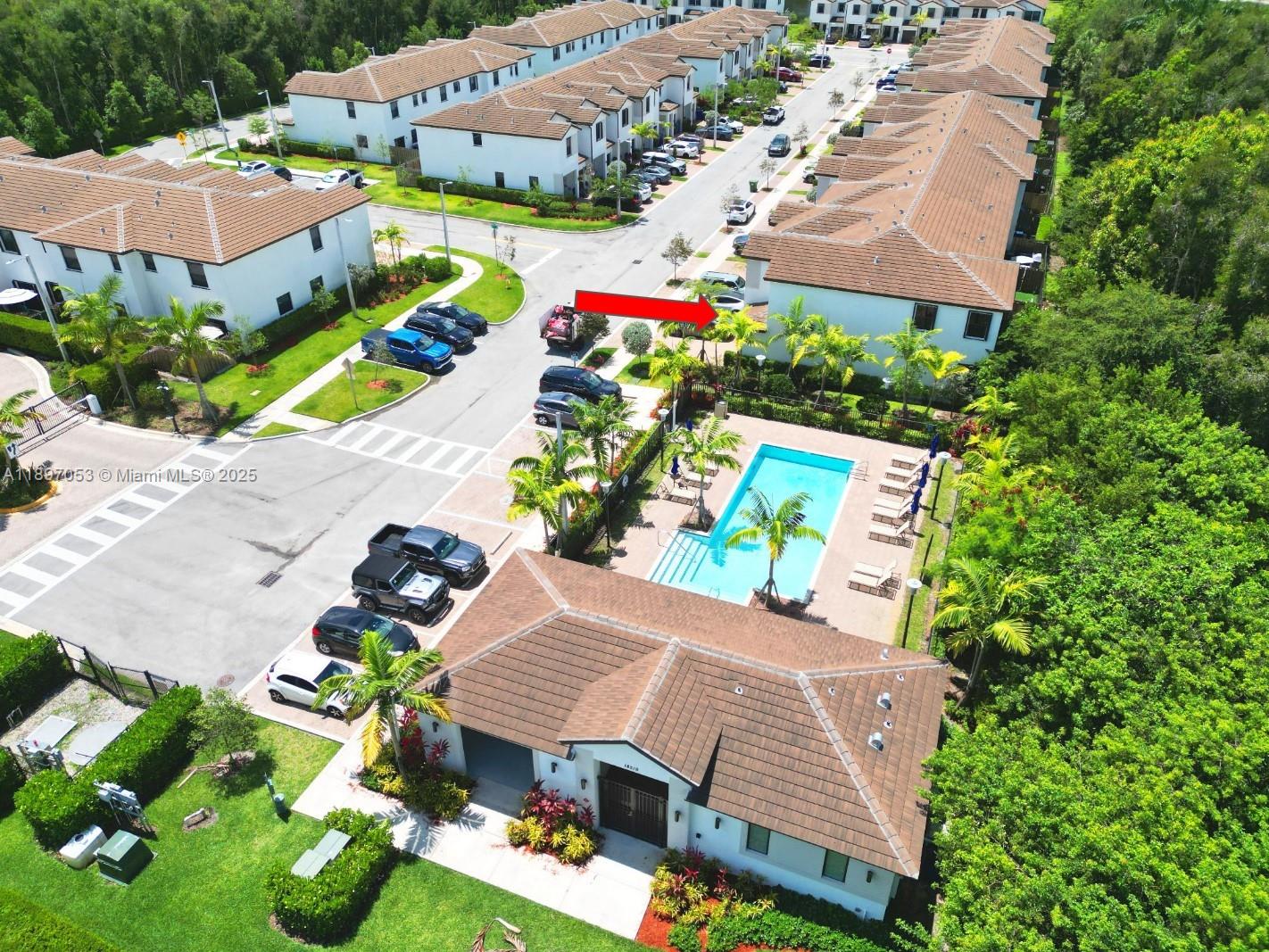 STELLAR PEMBROKE PINES - Residential Lease