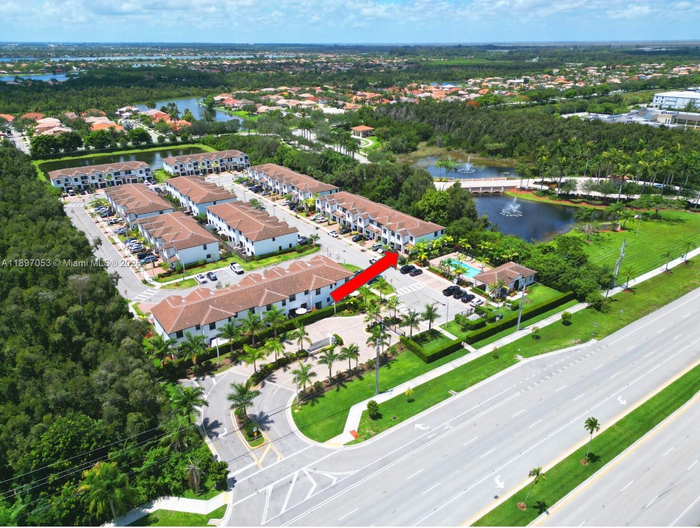 STELLAR PEMBROKE PINES - Residential Lease