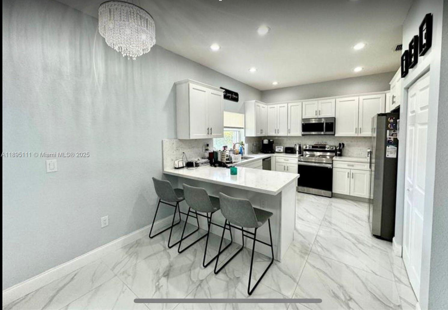 PEMBROKE ISLES 1 - Residential Lease