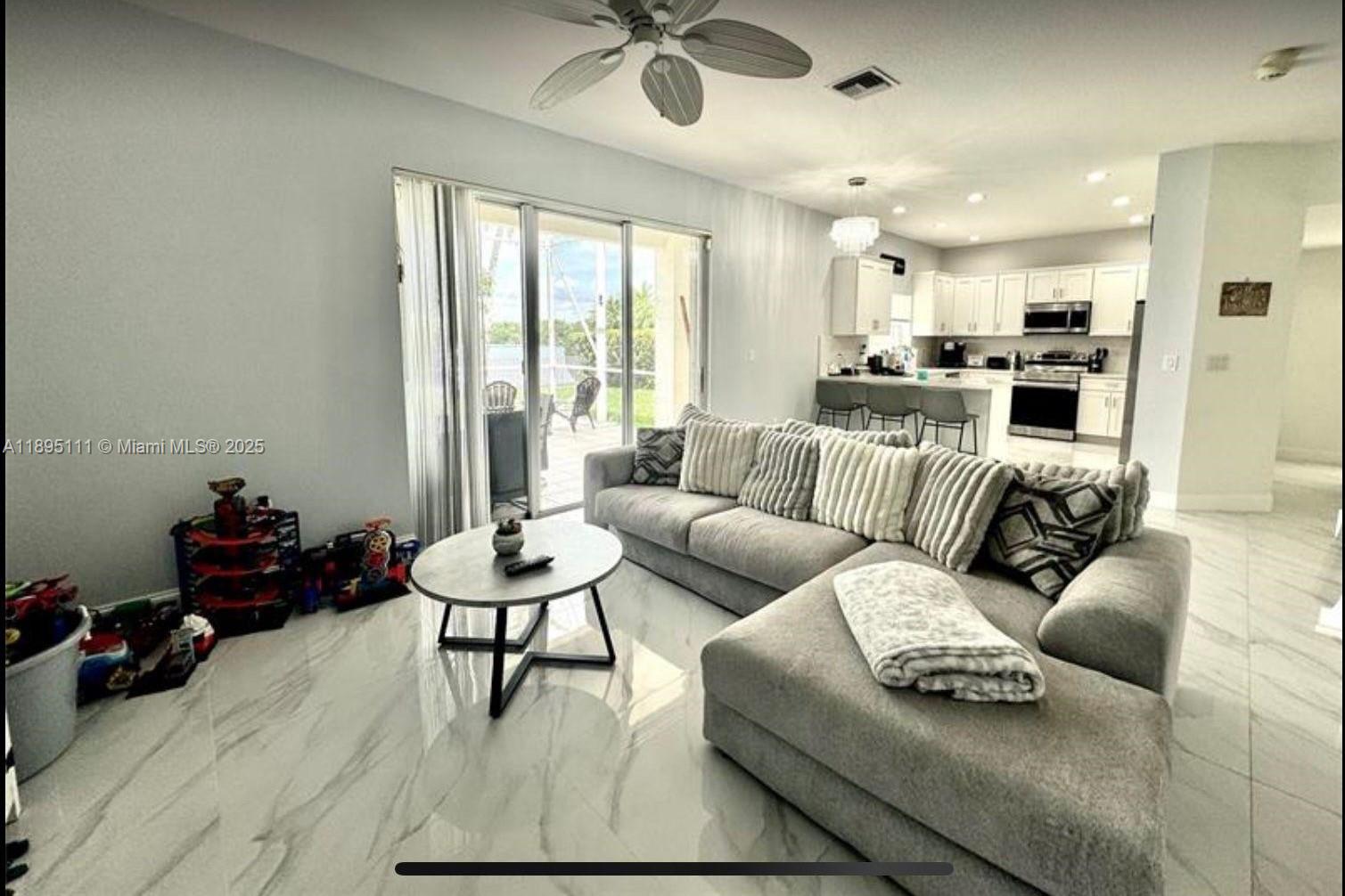 PEMBROKE ISLES 1 - Residential Lease