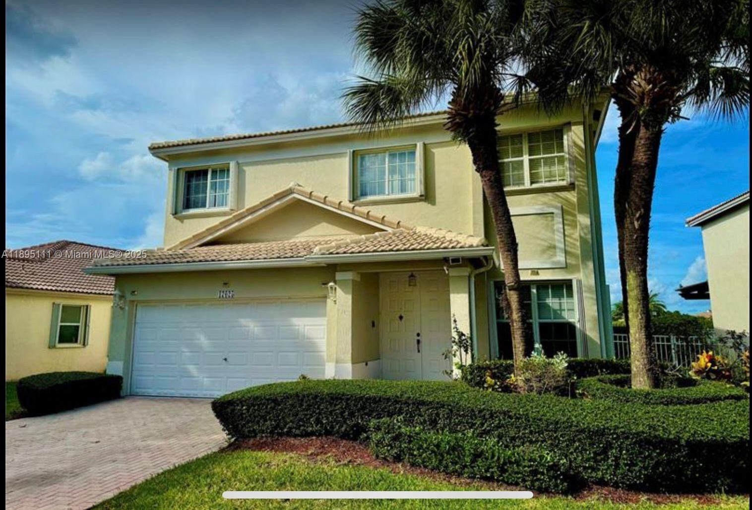 PEMBROKE ISLES 1 - Residential Lease