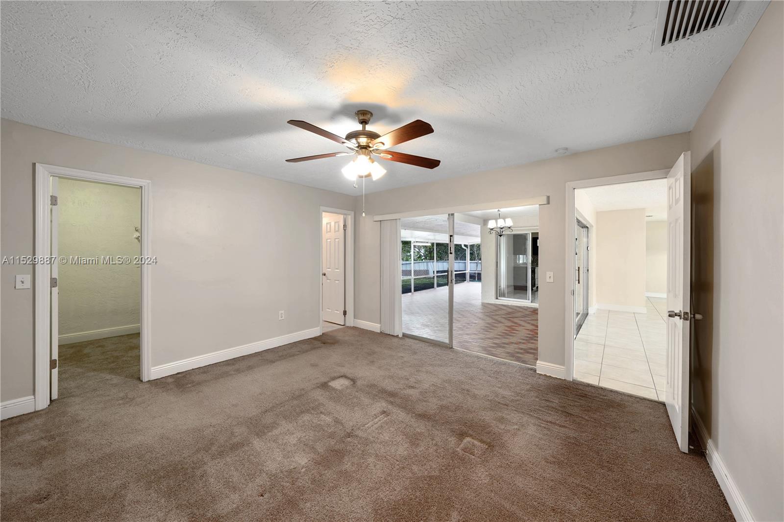 SUNRISE GOLF VILLAGE SEC - Residential Lease