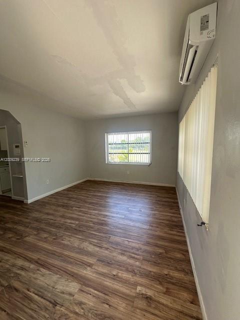 30 S Shore Dr 1