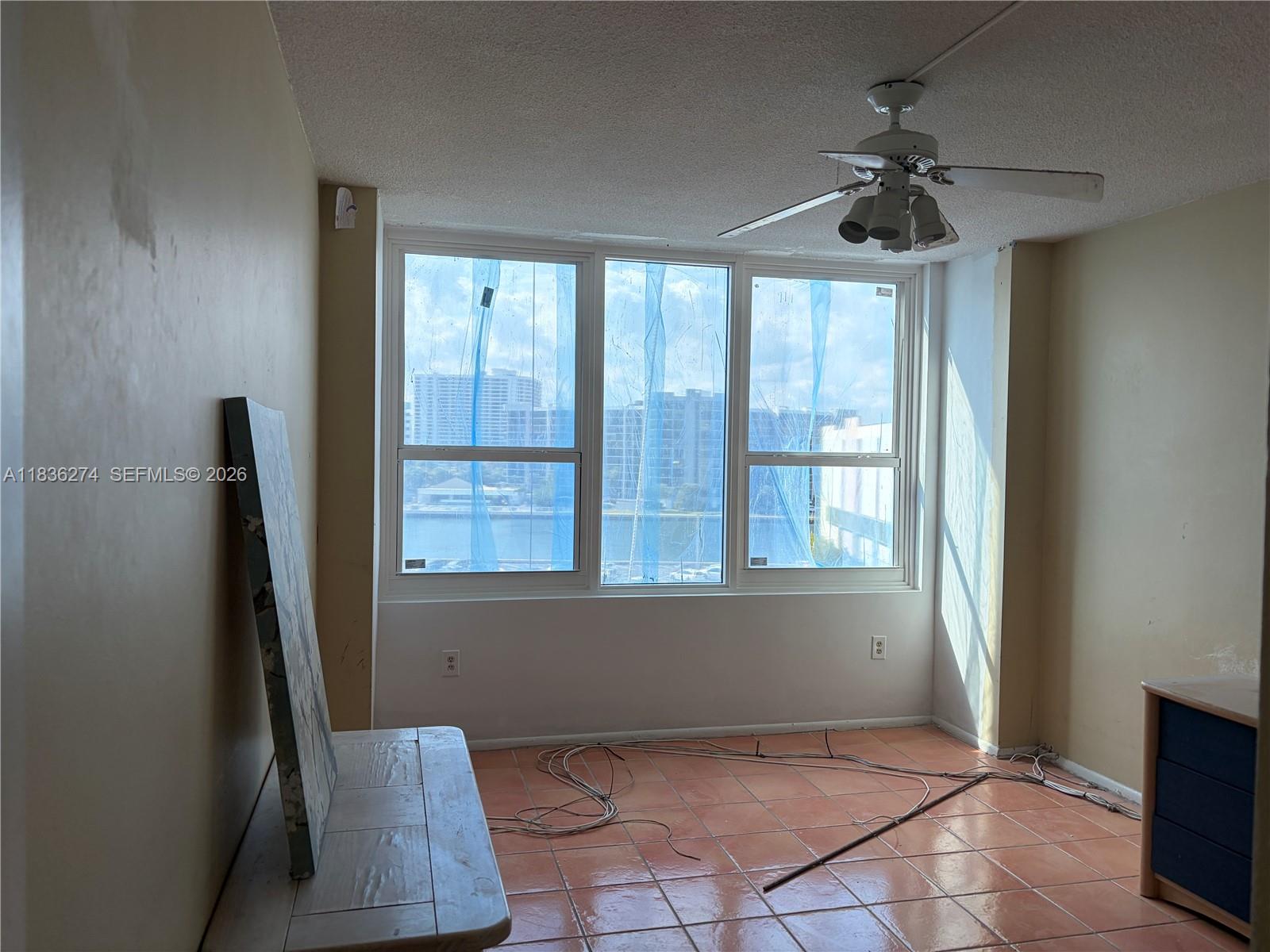 ALEXANDER TOWERS CONDO - Residential