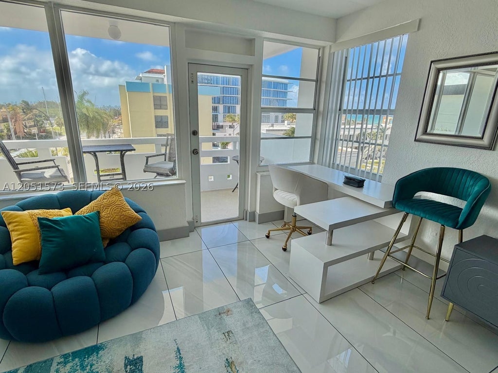 Photo of 3111 N Ocean Dr #401, Hollywood, FL 33019 (MLS # A12051573)
