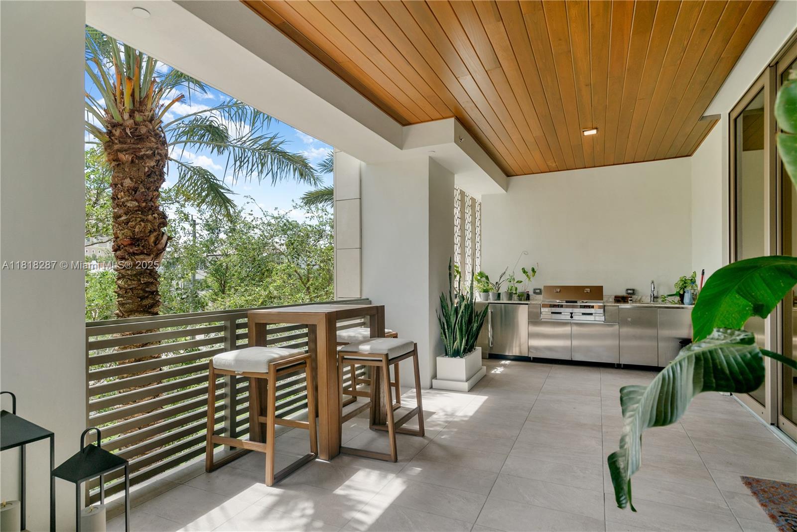 CORAL GABLES BILTMORE SEC - Residential Lease