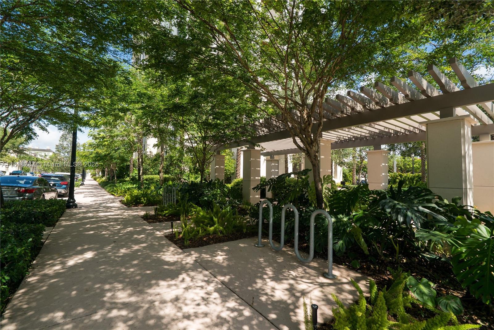 CORAL GABLES BILTMORE SEC - Residential Lease