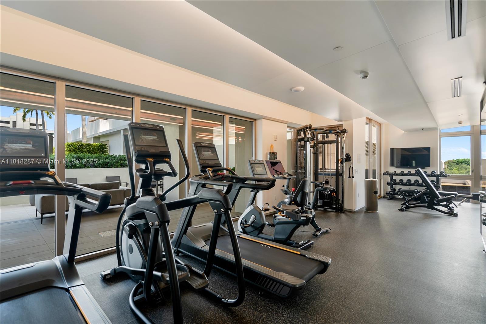 CORAL GABLES BILTMORE SEC - Residential Lease