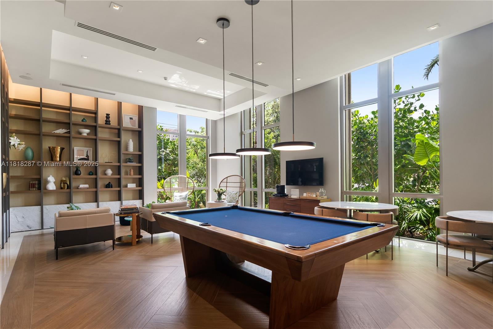 CORAL GABLES BILTMORE SEC - Residential Lease