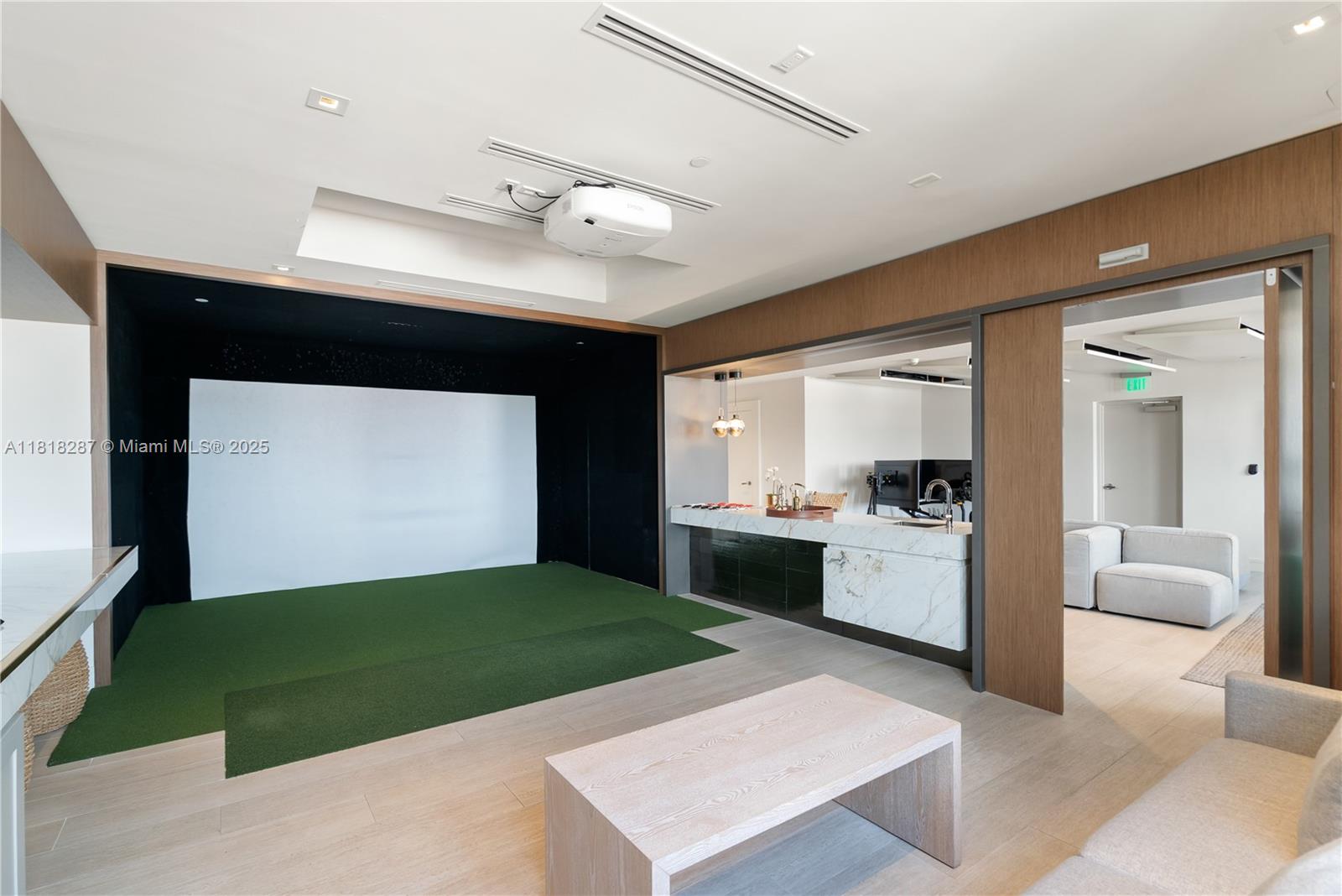 CORAL GABLES BILTMORE SEC - Residential Lease