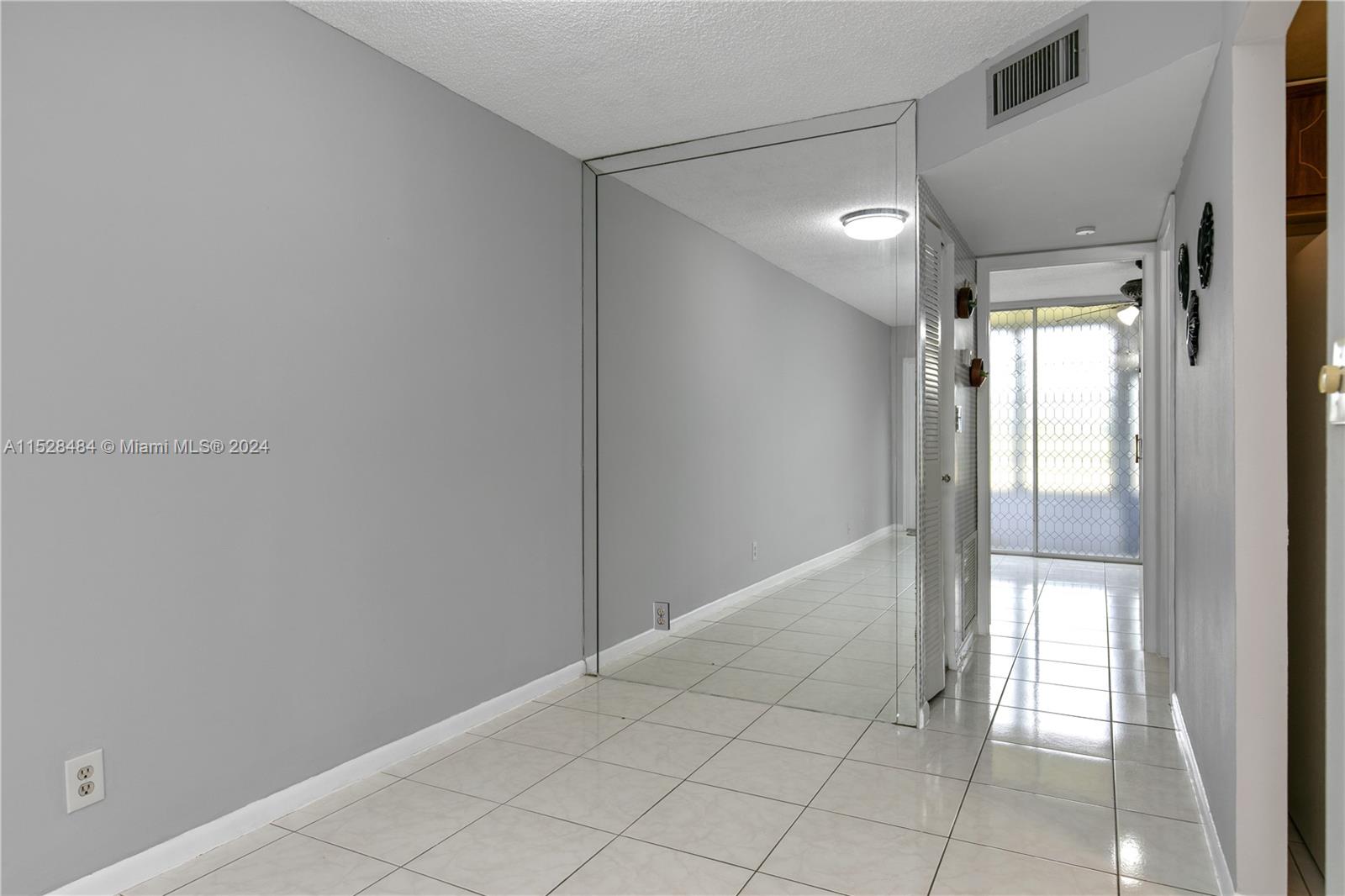 Sunrise Lakes Phase 3 - Residential