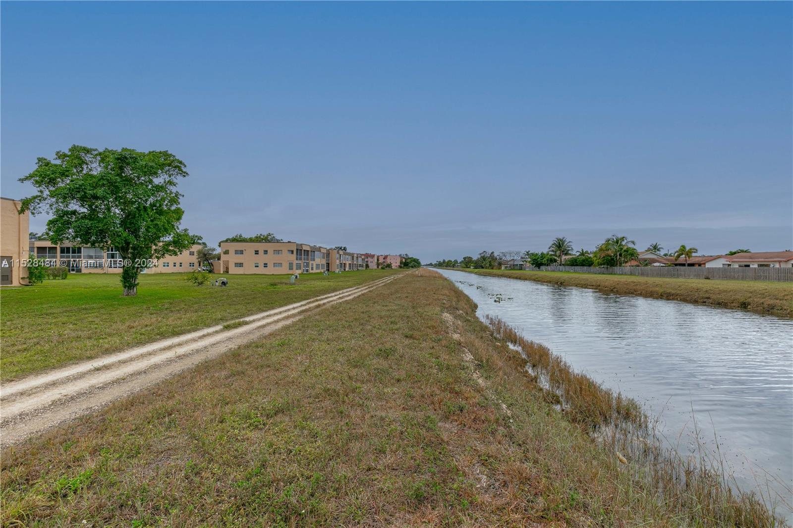 Sunrise Lakes Phase 3 - Residential