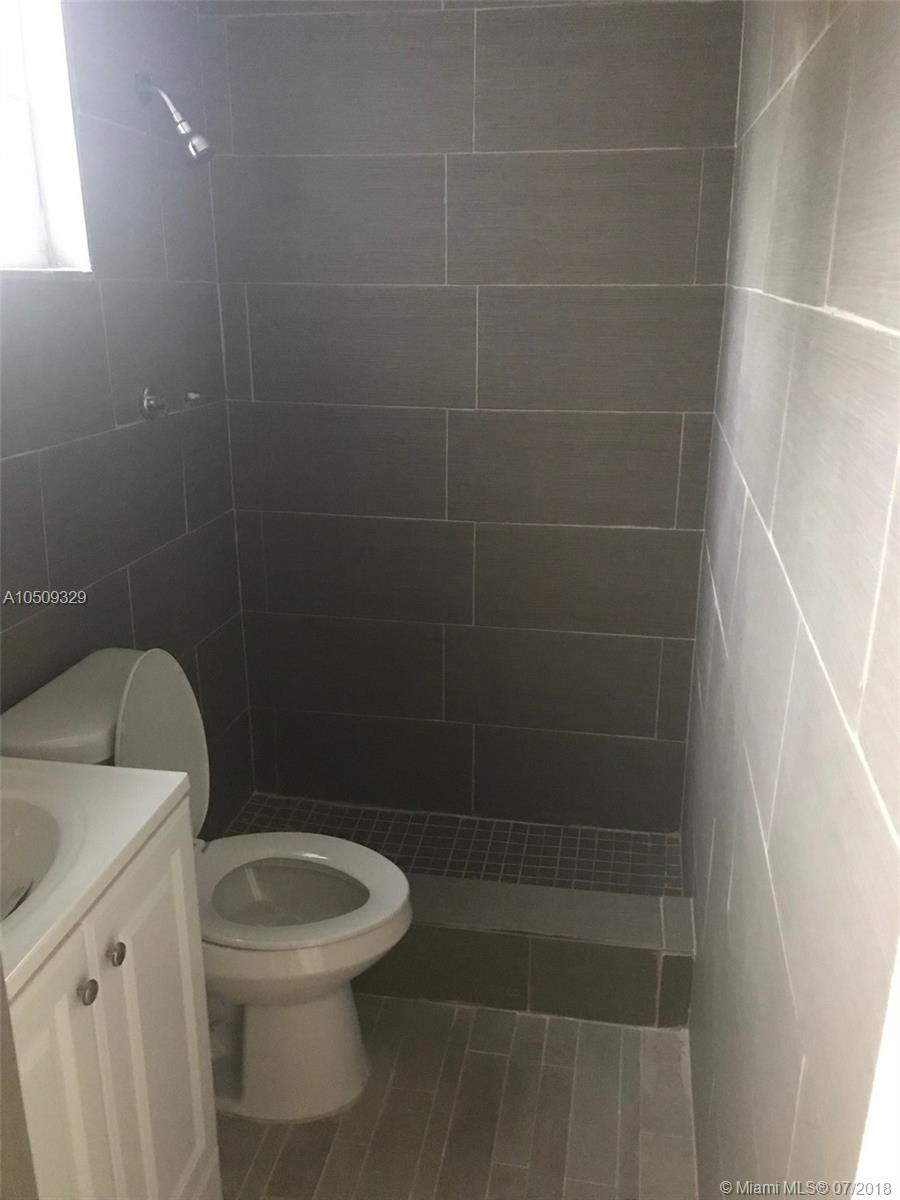 17TH AVE MANOR 2ND ADDN - Residential Lease