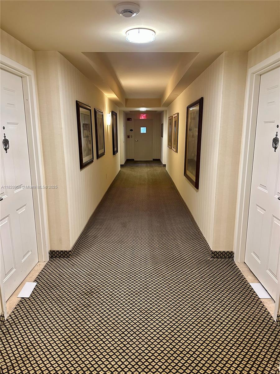 TURNBERRY ON THE GREEN CO - Residential