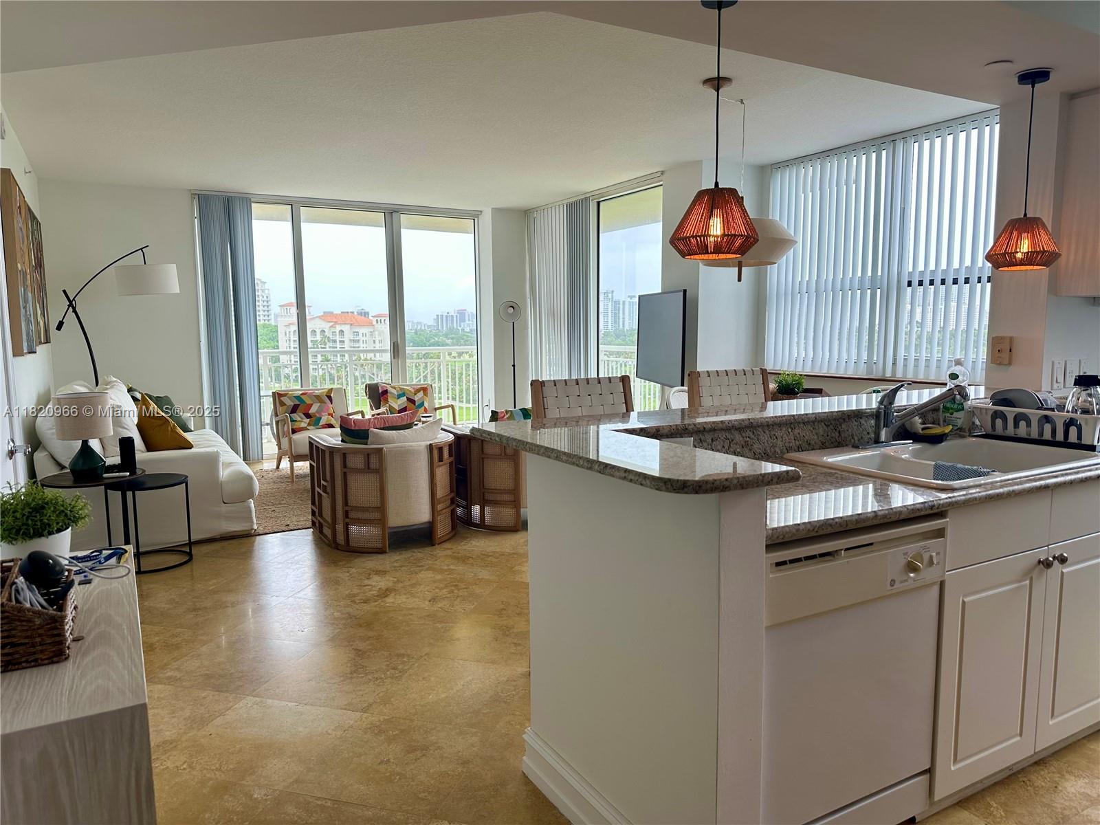 TURNBERRY ON THE GREEN CO - Residential