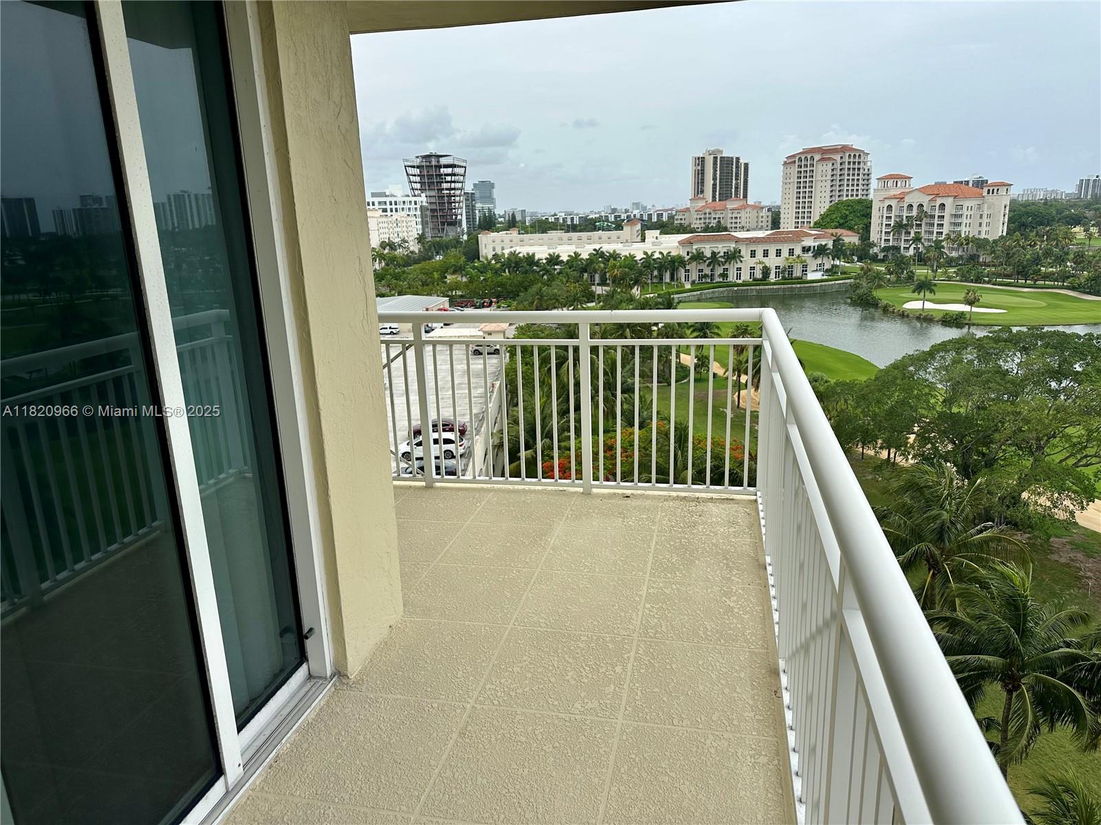 TURNBERRY ON THE GREEN CO - Residential