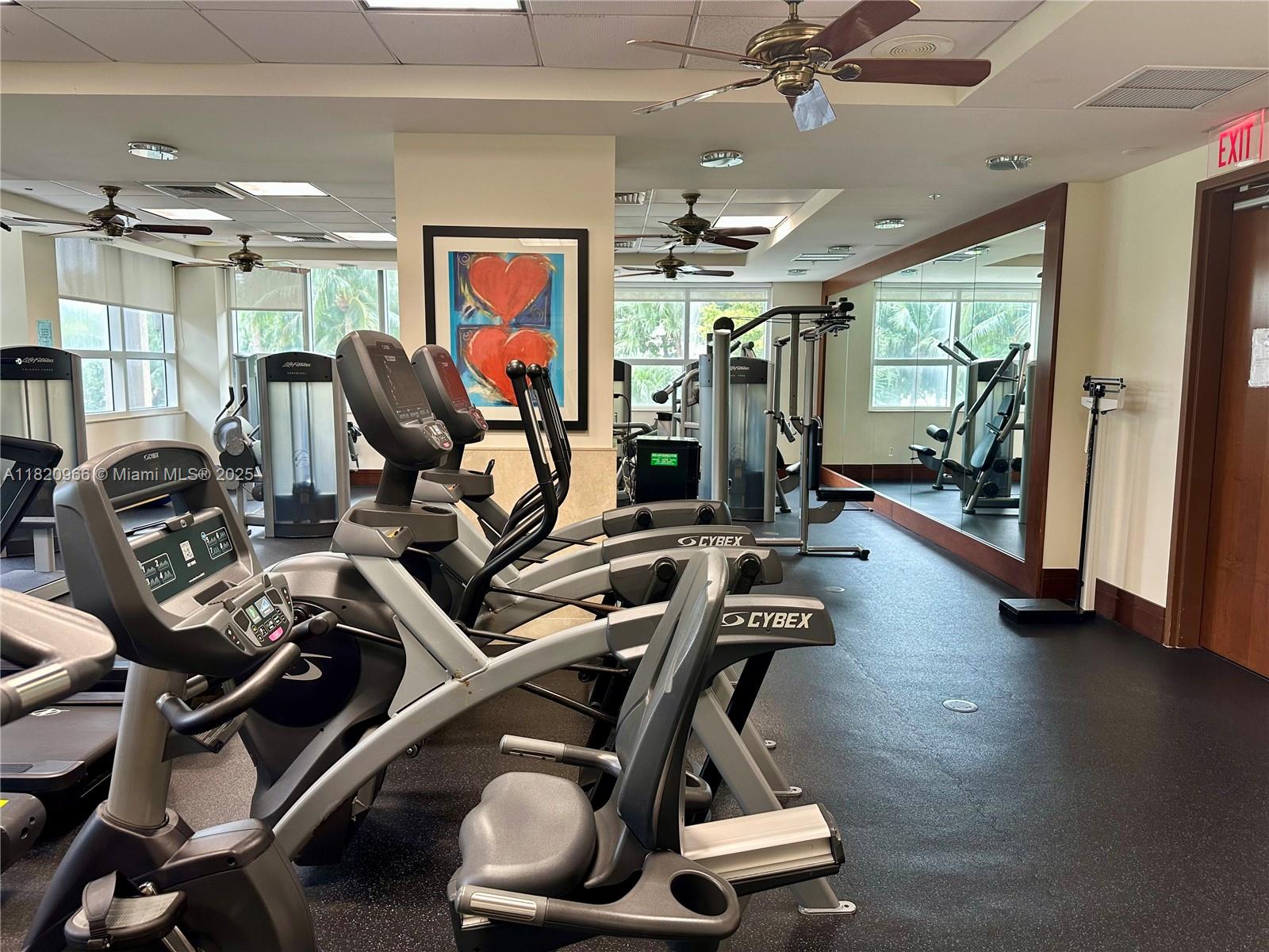 TURNBERRY ON THE GREEN CO - Residential