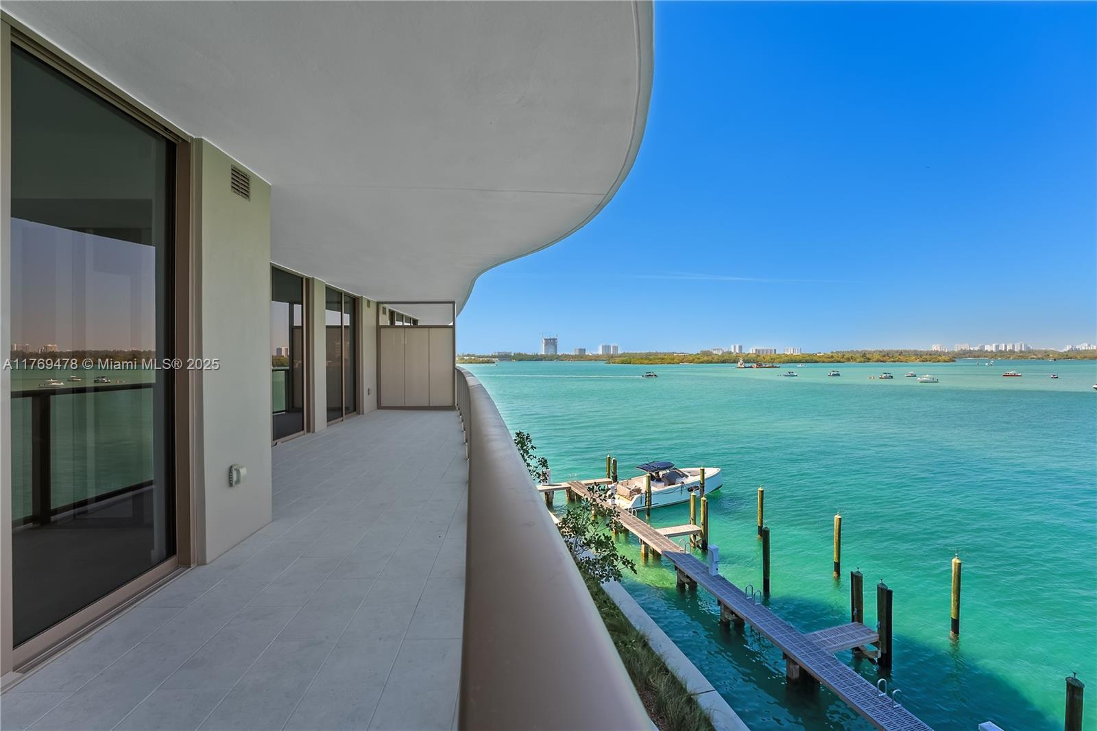 Onda Residences - Residential