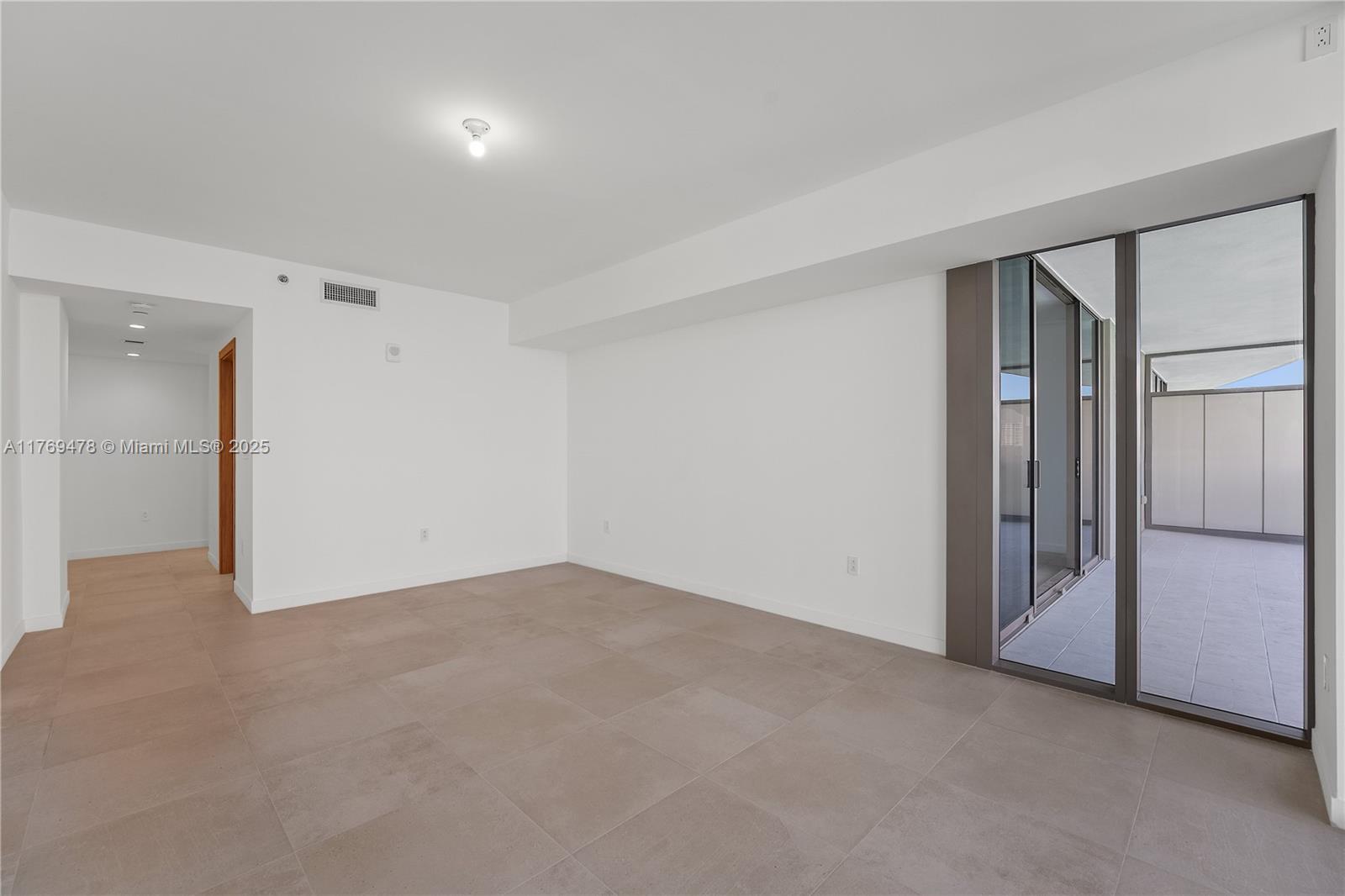 Onda Residences - Residential