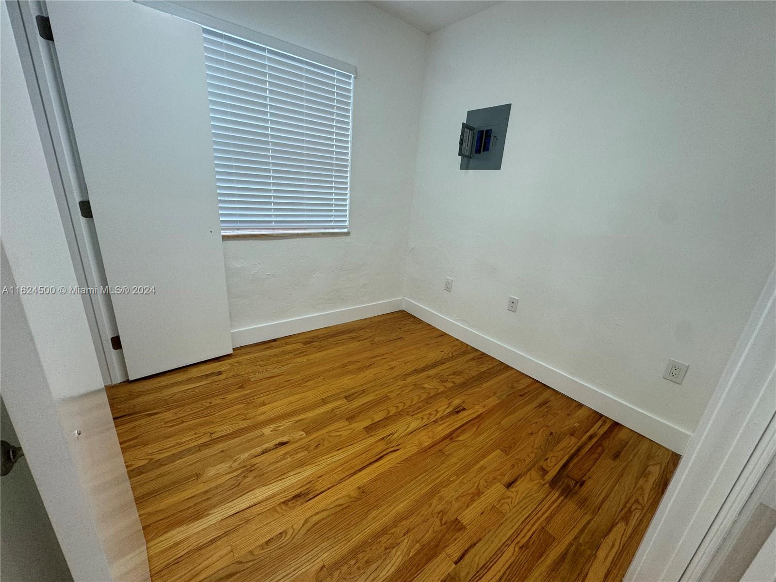 SHENANDOAH MANOR SEC B - Residential Lease