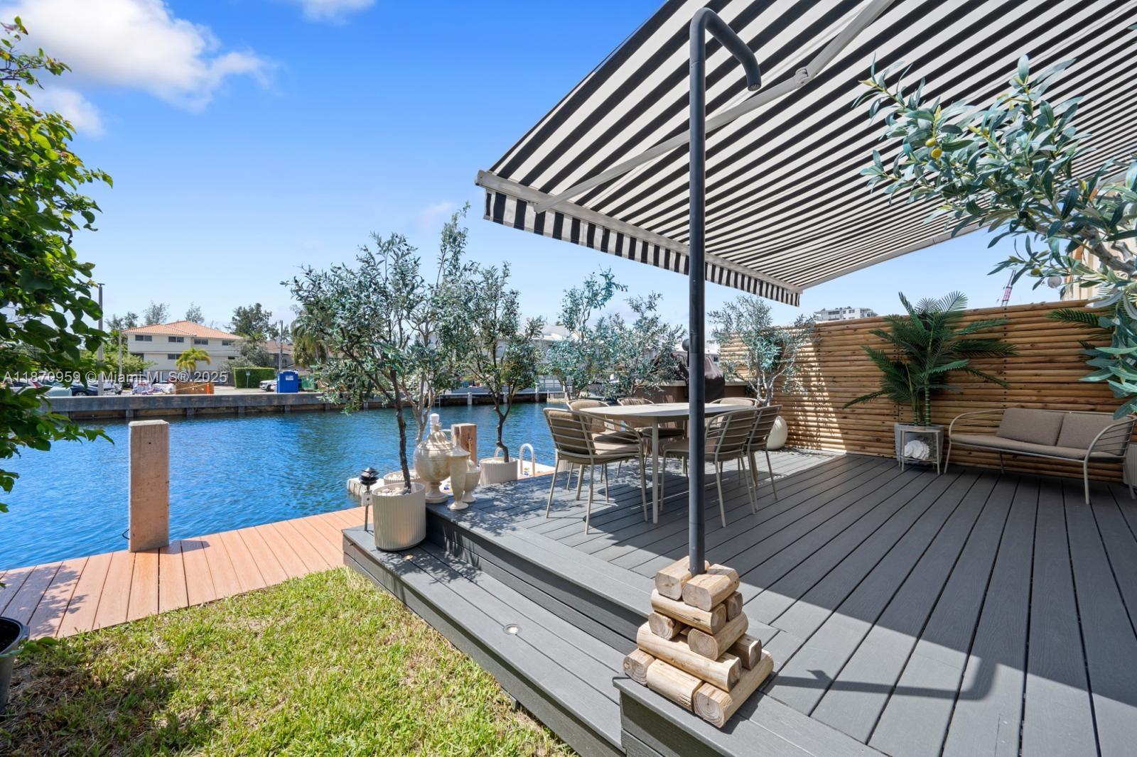 EASTERN SHORES GARDEN APT - Residential