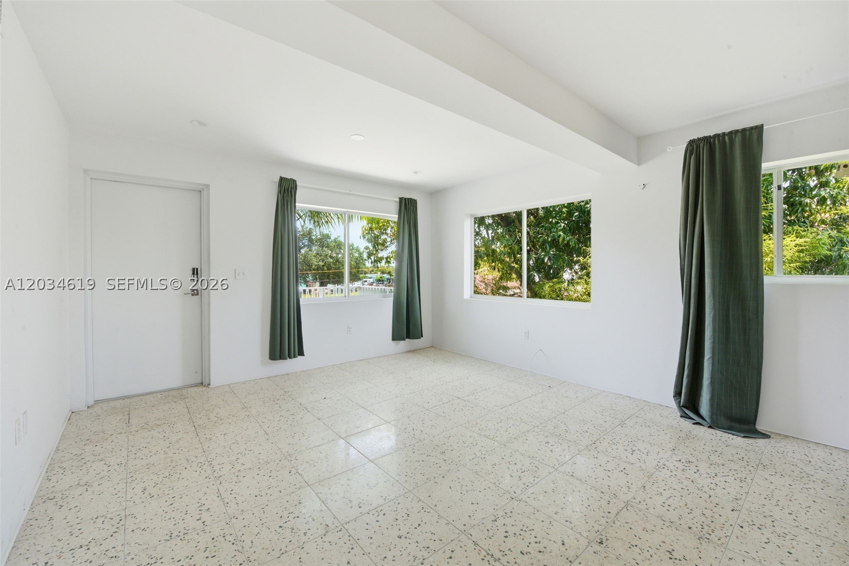 127 NW 74th St 4