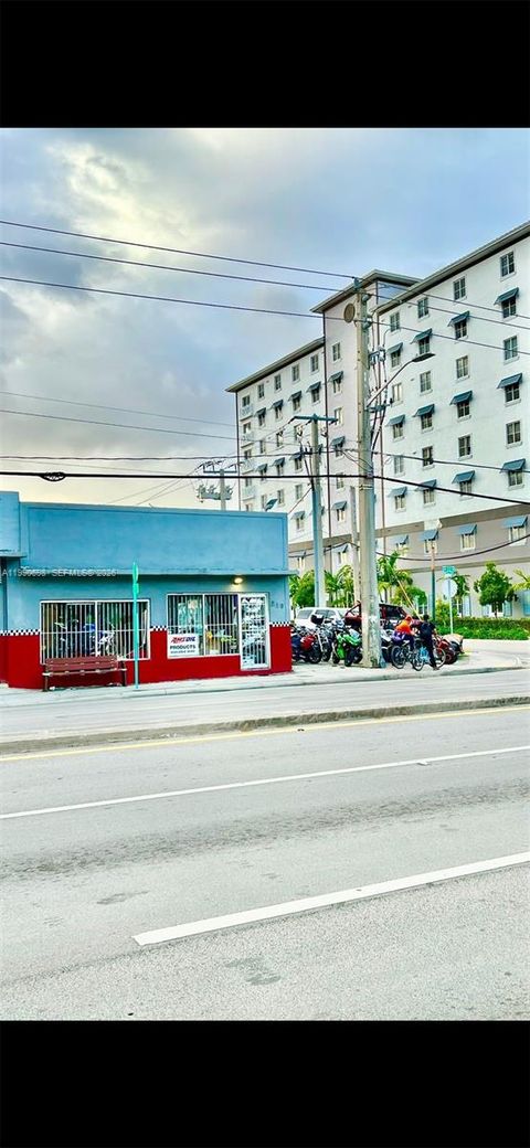 210 SW 22nd Ave Miami FL 33135