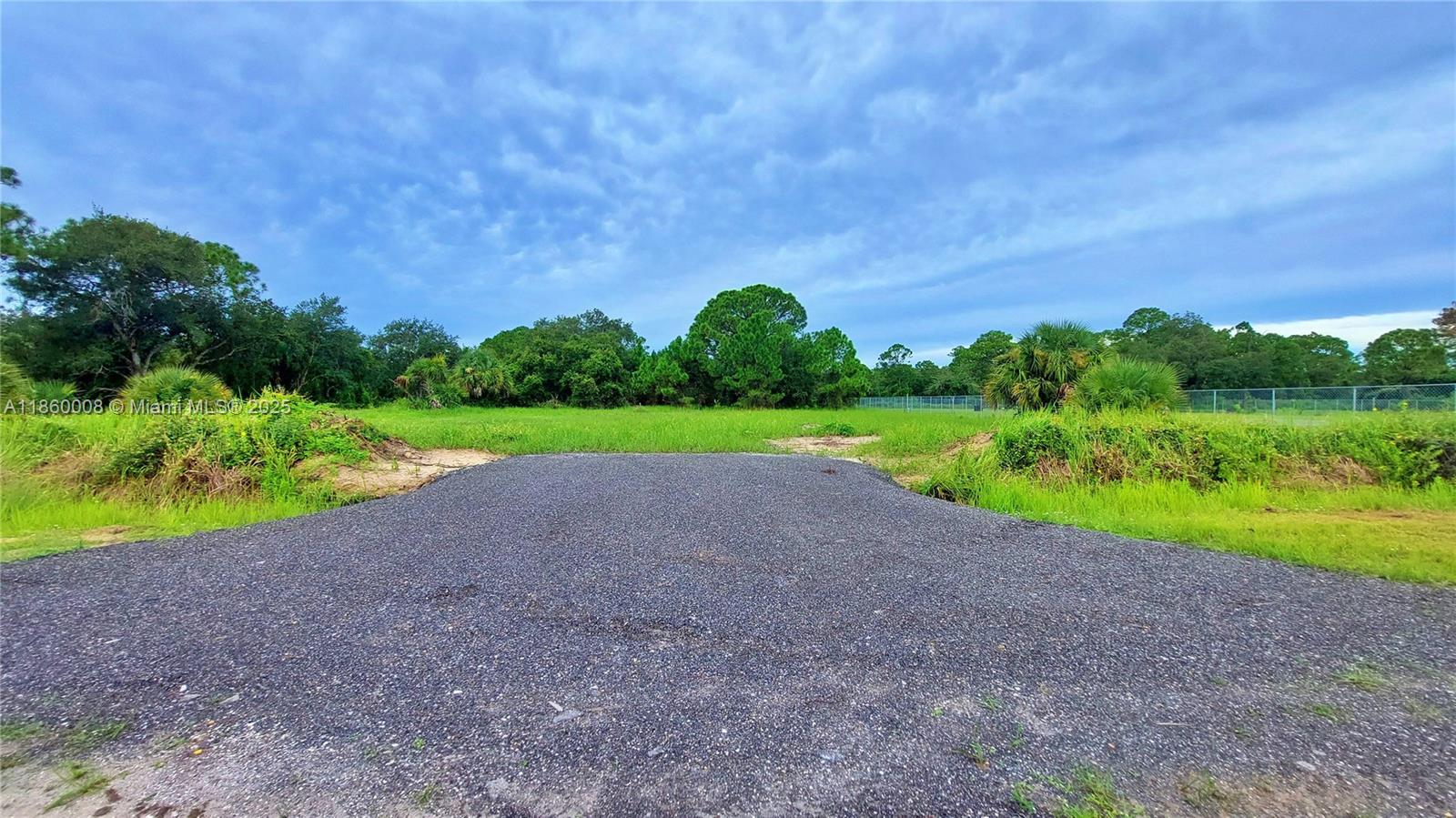 Montura Ranch Estates - Land