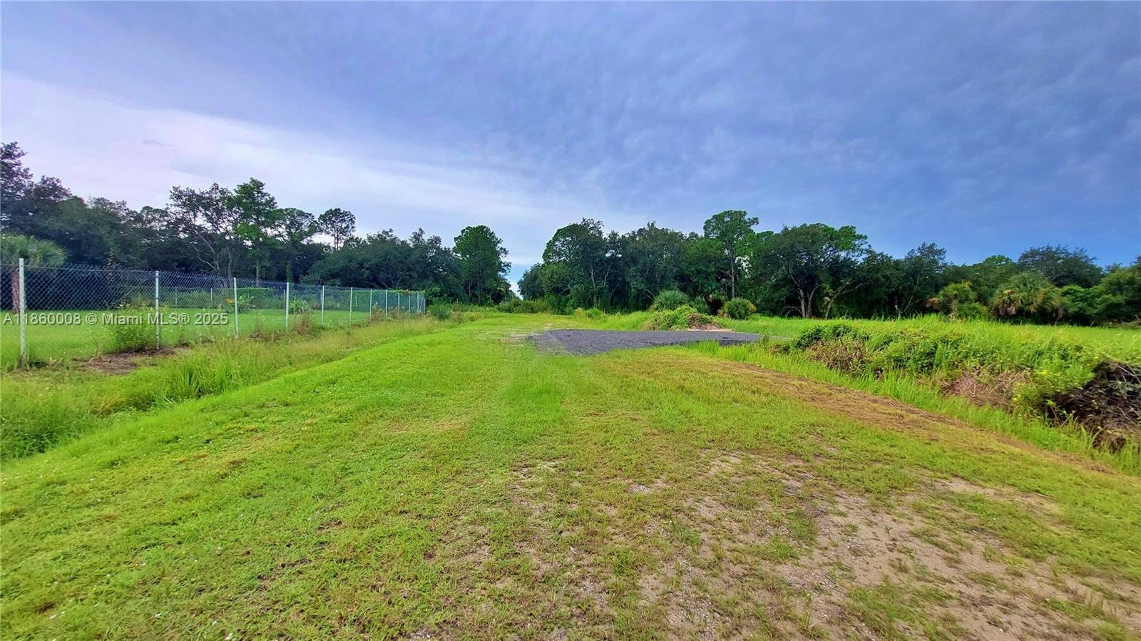 Montura Ranch Estates - Land