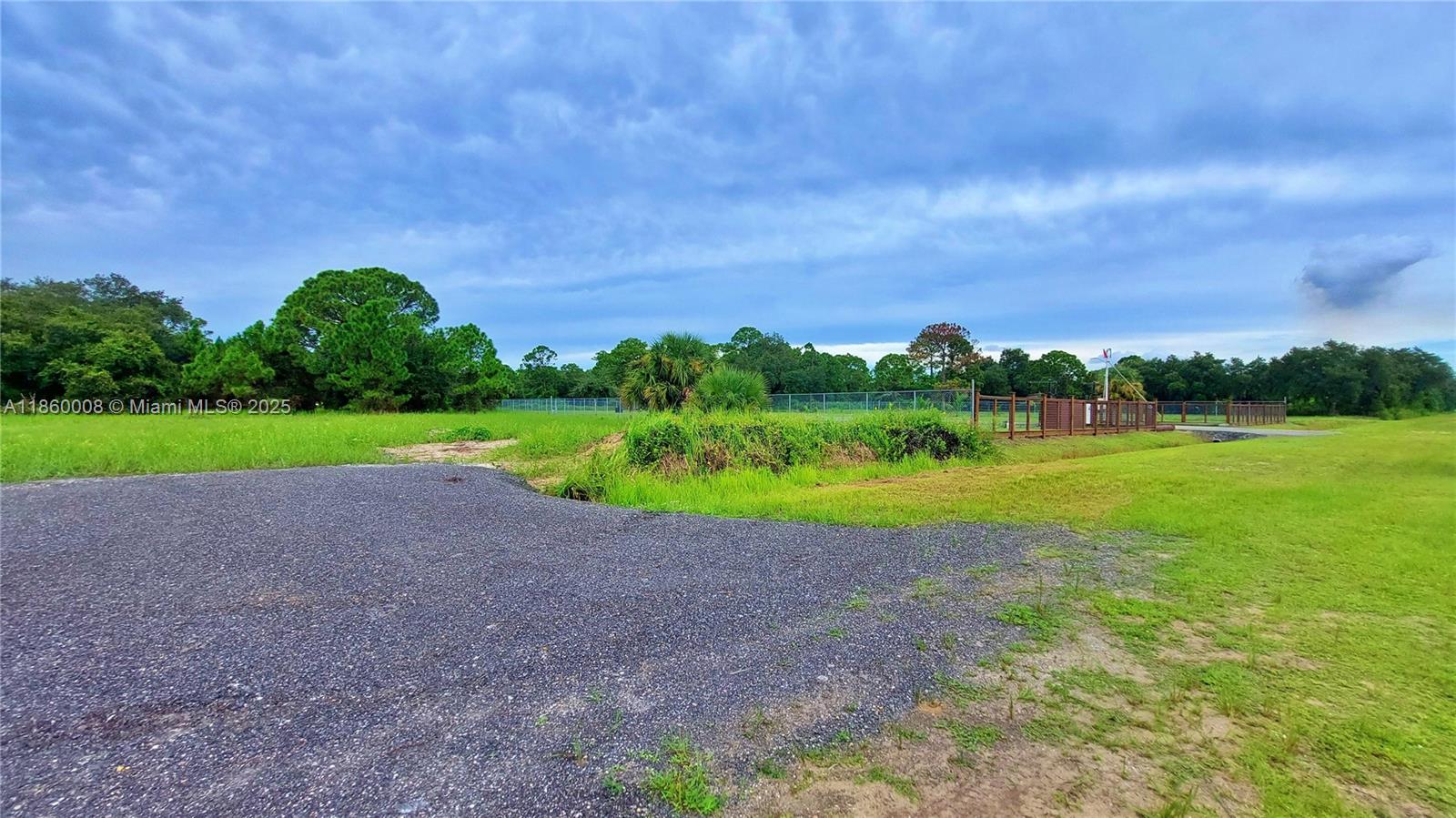 Montura Ranch Estates - Land