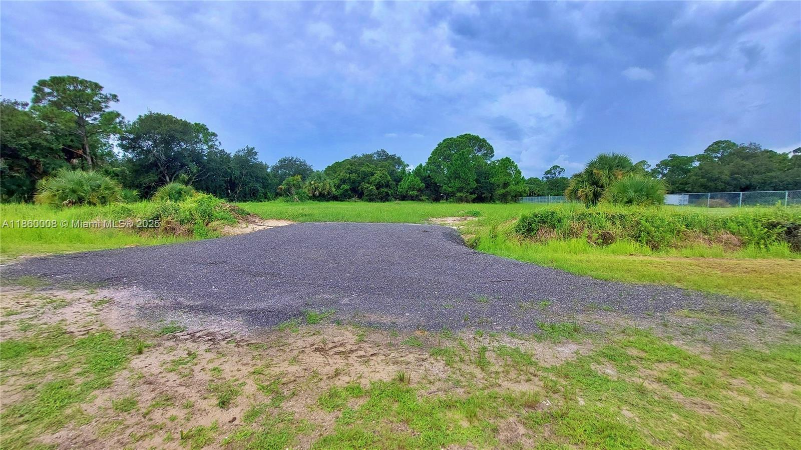 Montura Ranch Estates - Land