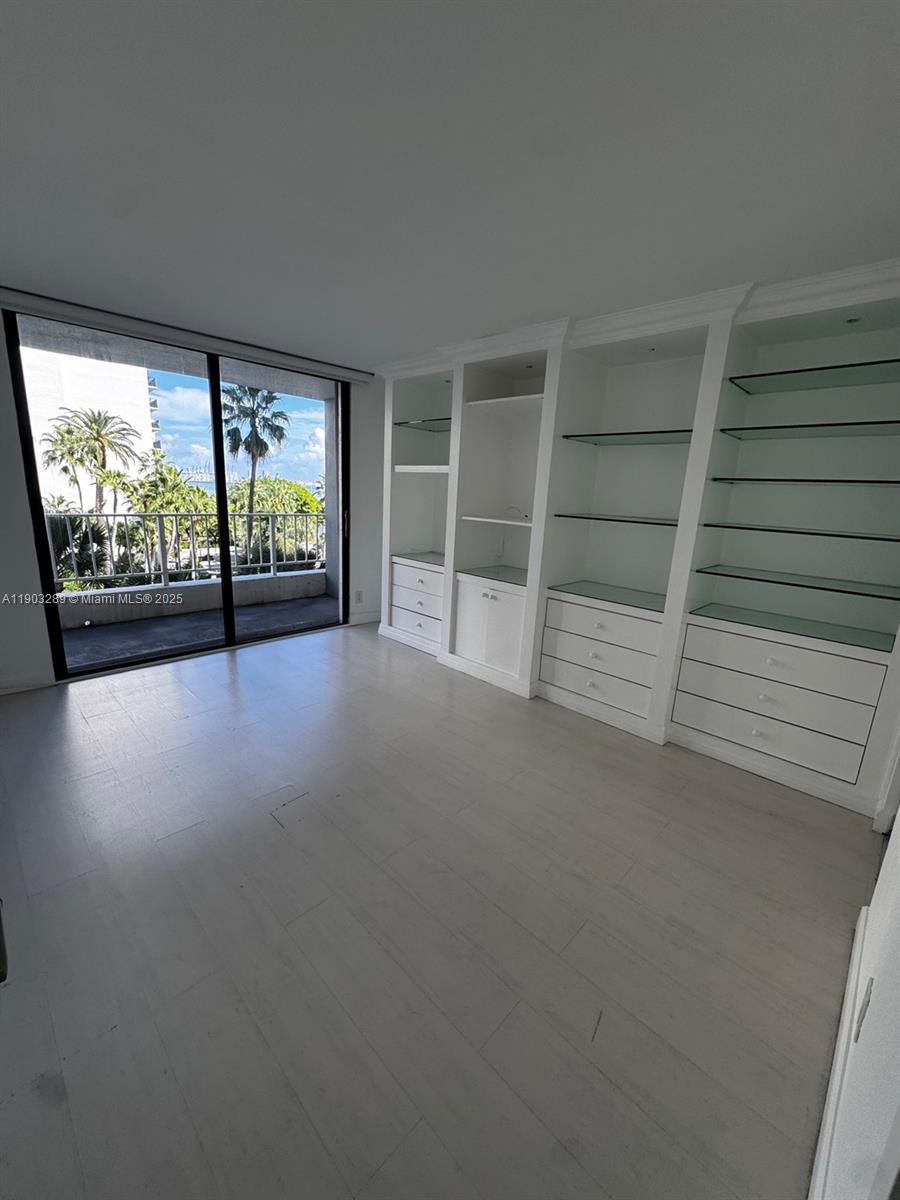 BRICKELL HARBOUR CONDO - Residential Lease