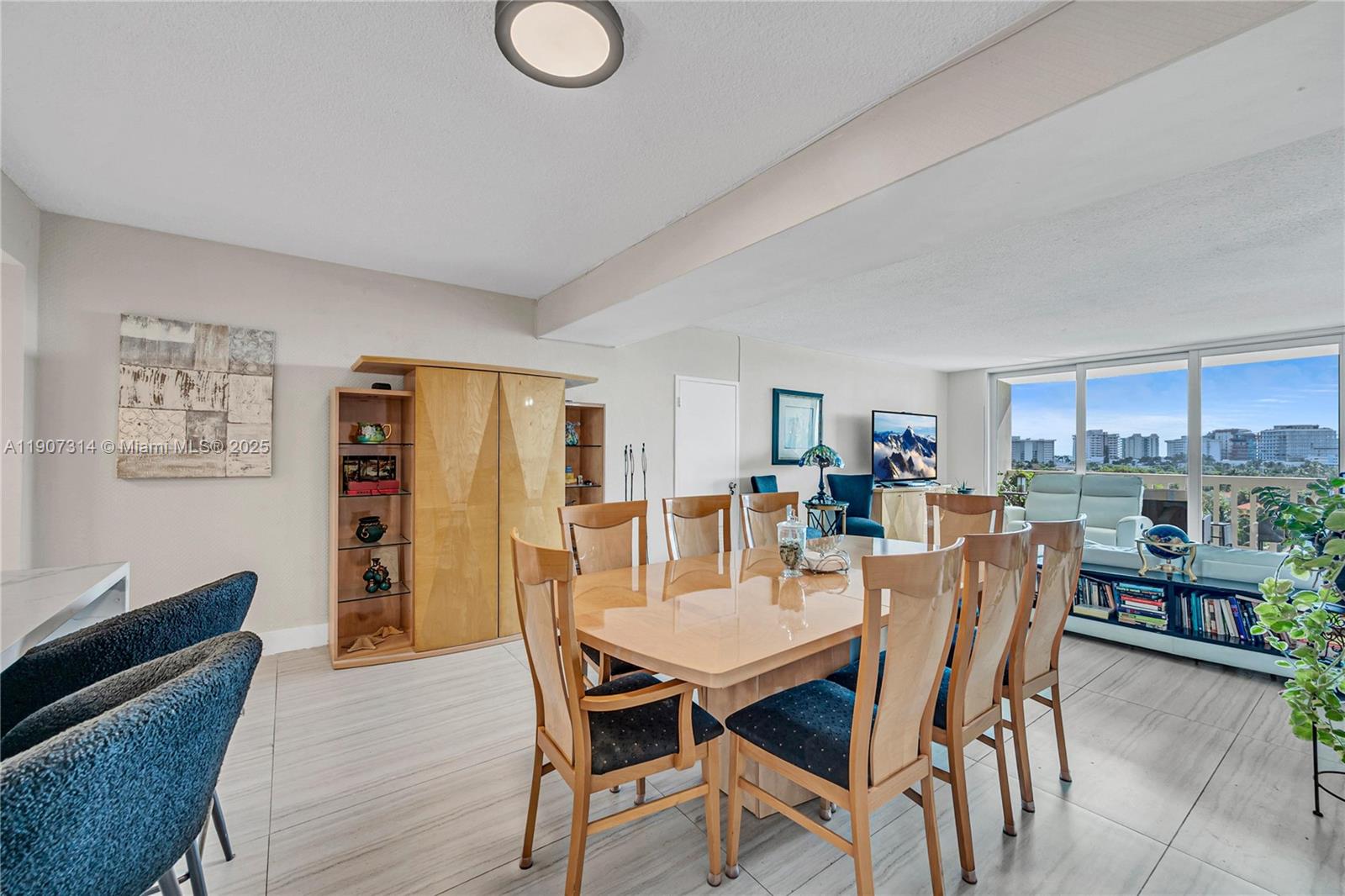 Caravelle Condominium - Residential