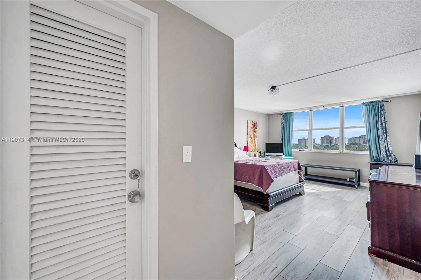 Caravelle Condominium - Residential