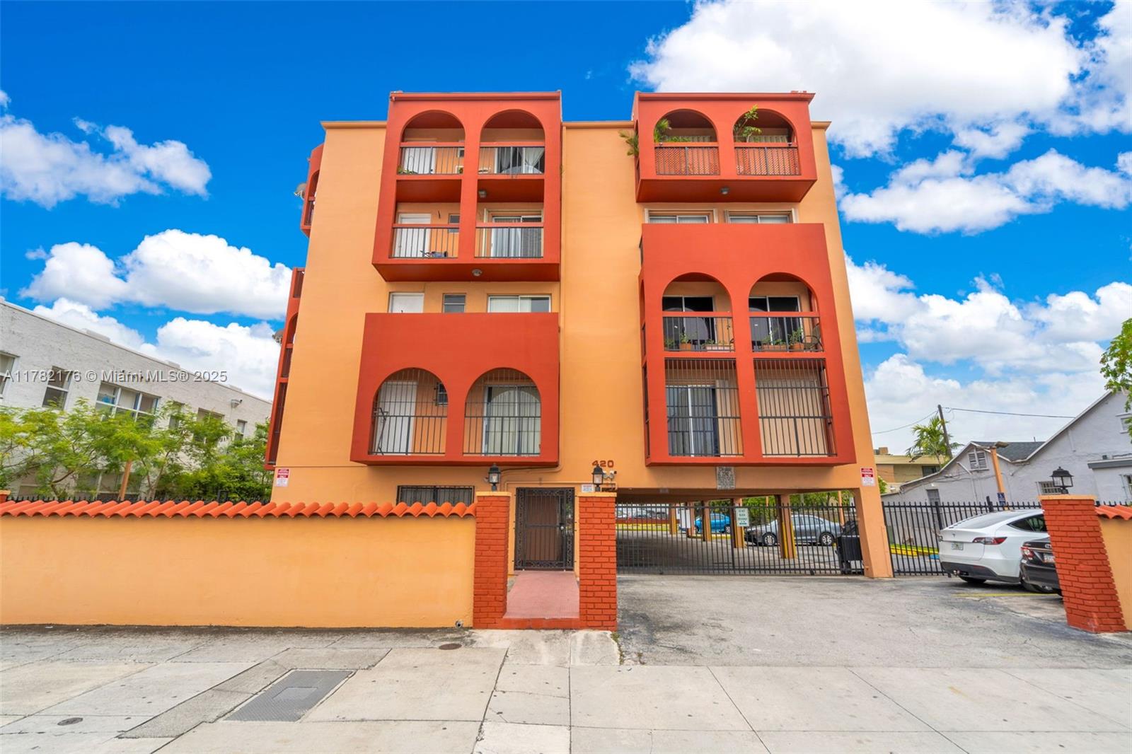 HATO REY CONDO - Residential