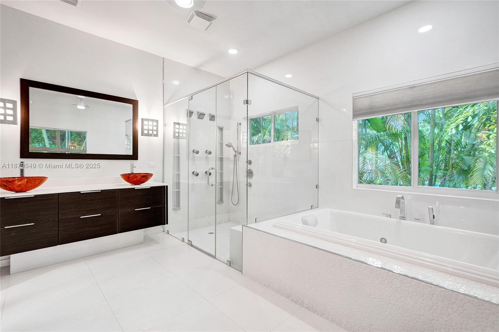 CORAL GABLES GRANADA SEC - Residential