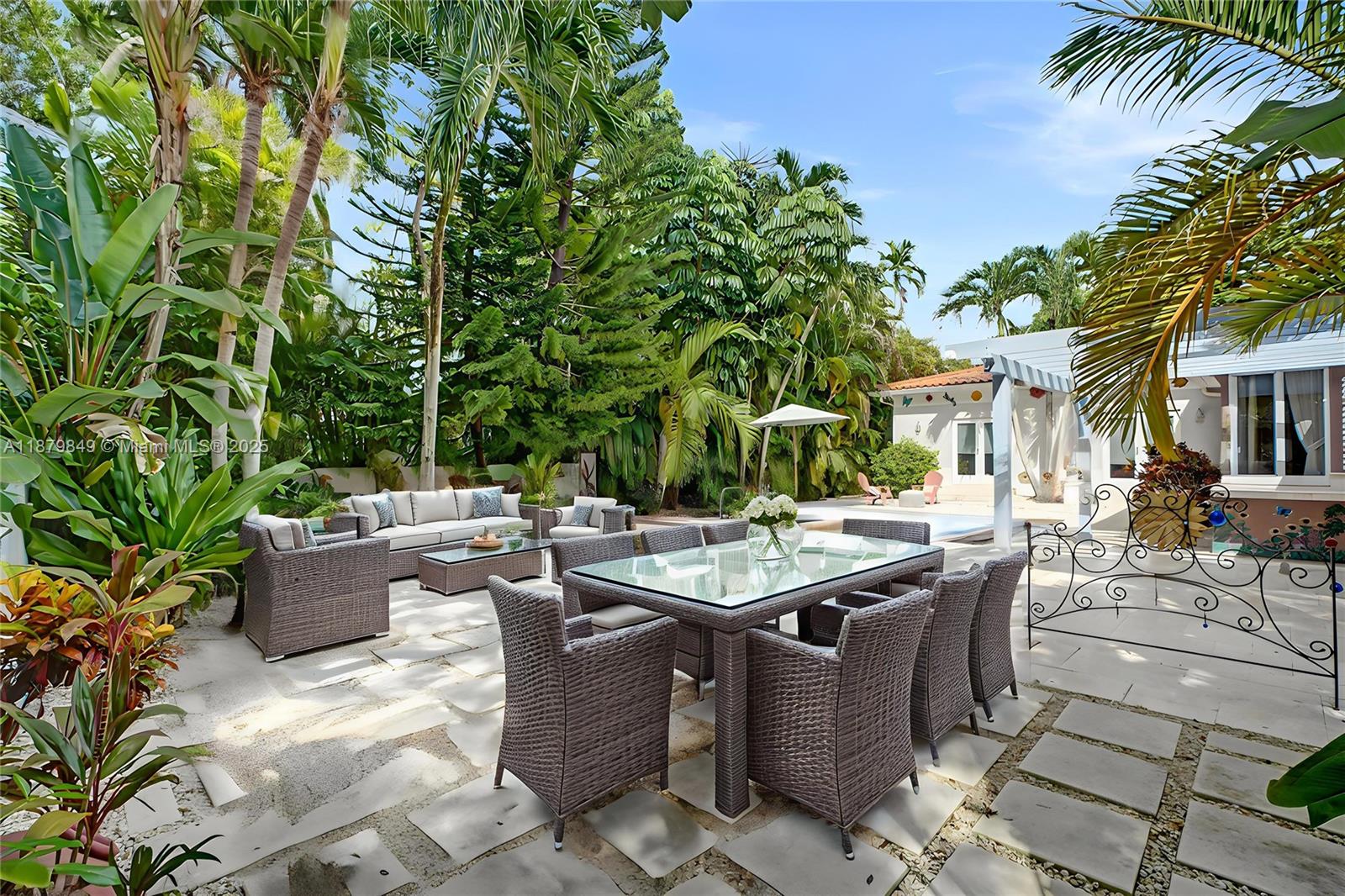 CORAL GABLES GRANADA SEC - Residential