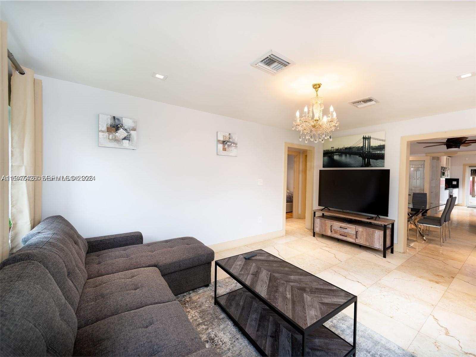 SUNSET TRAILS NO 4 - Residential