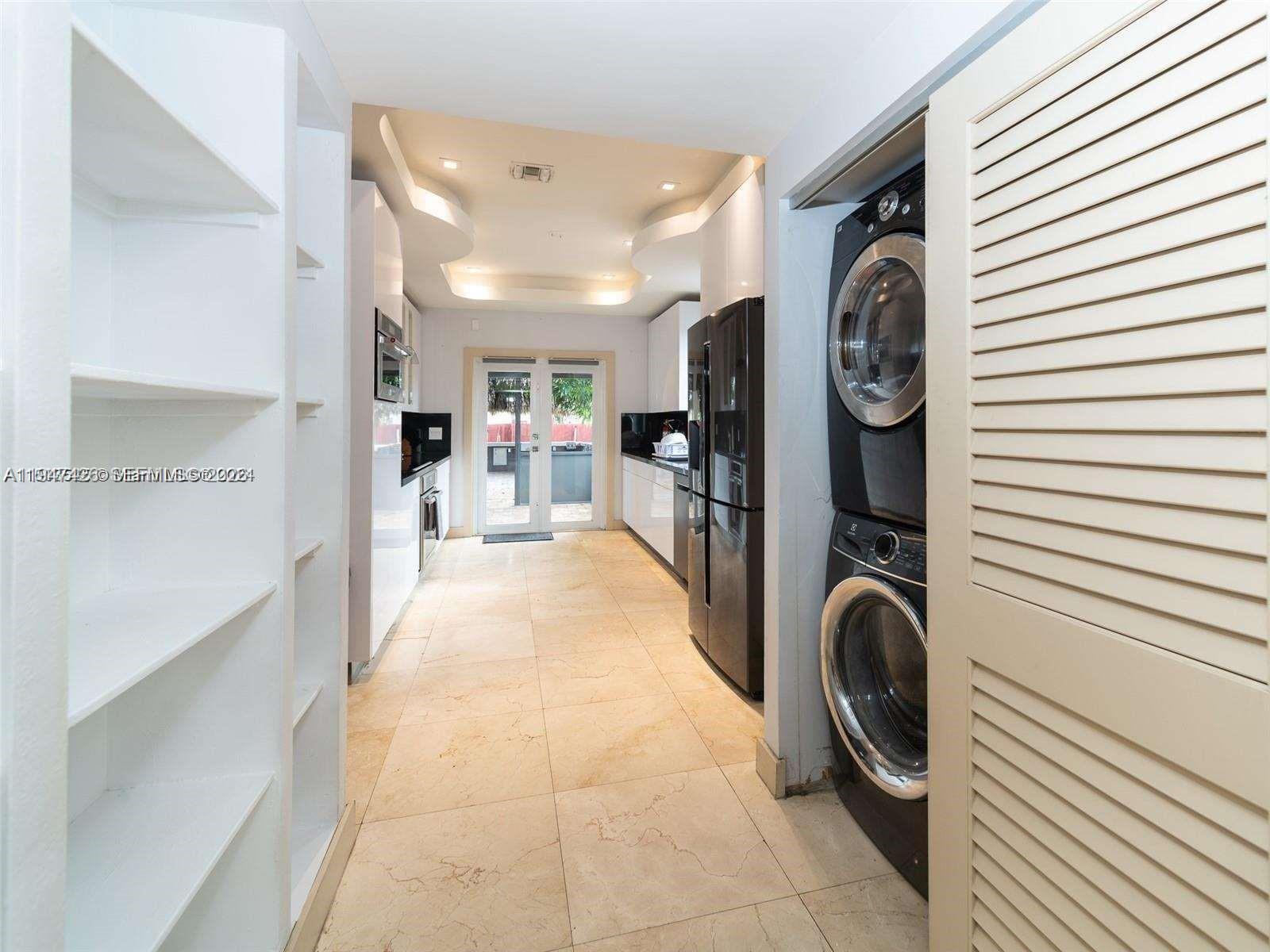 SUNSET TRAILS NO 4 - Residential