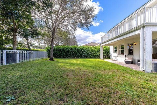 ISLES AT WELLINGTON 1 - Residential