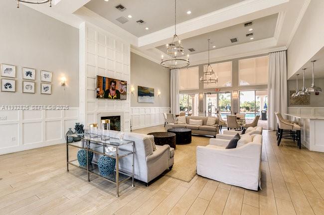 ISLES AT WELLINGTON 1 - Residential