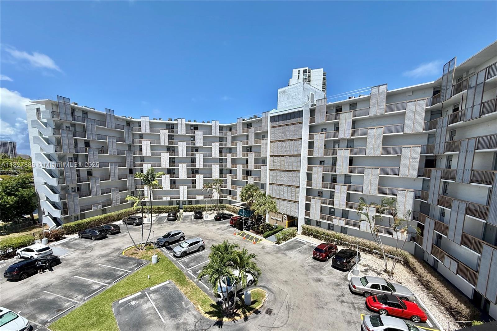 ENSENADA CONDO BLDG E-II - Residential